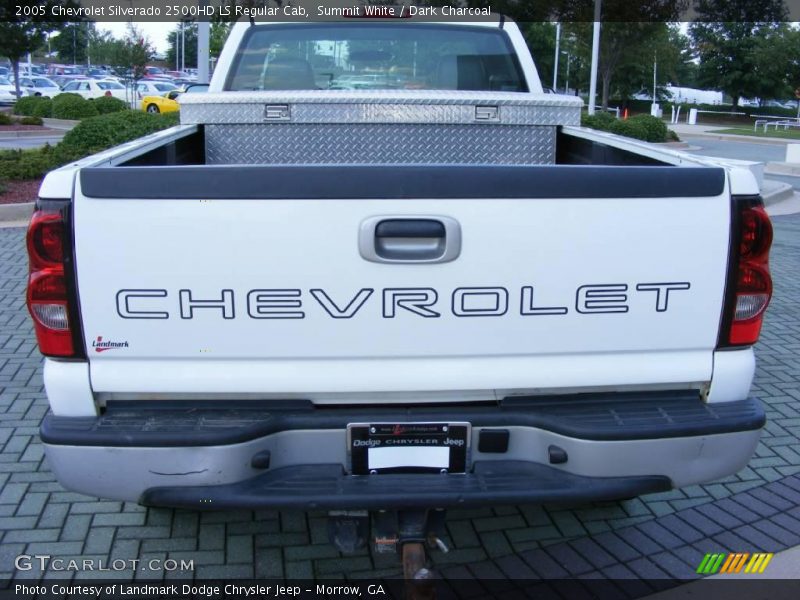 Summit White / Dark Charcoal 2005 Chevrolet Silverado 2500HD LS Regular Cab