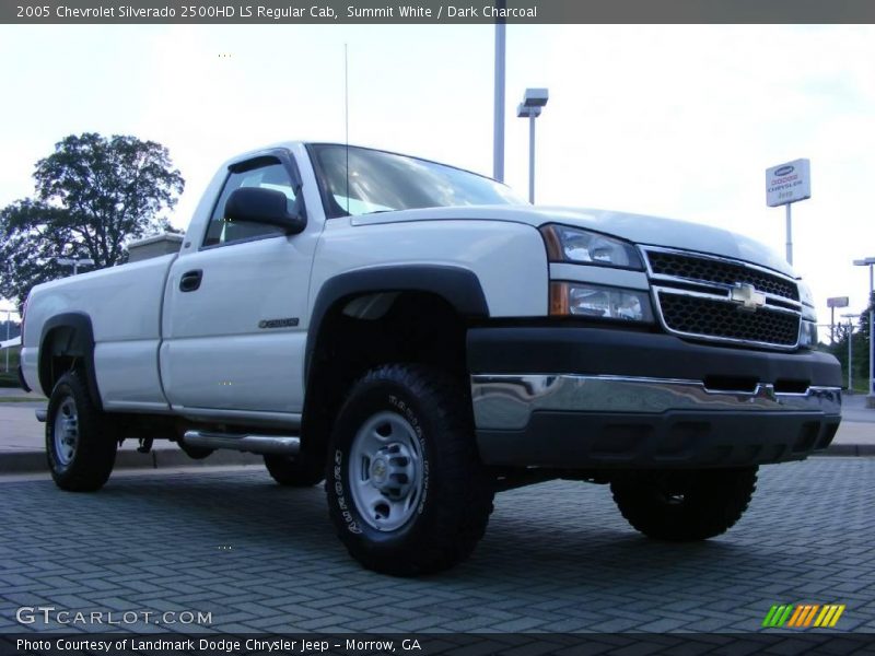 Summit White / Dark Charcoal 2005 Chevrolet Silverado 2500HD LS Regular Cab