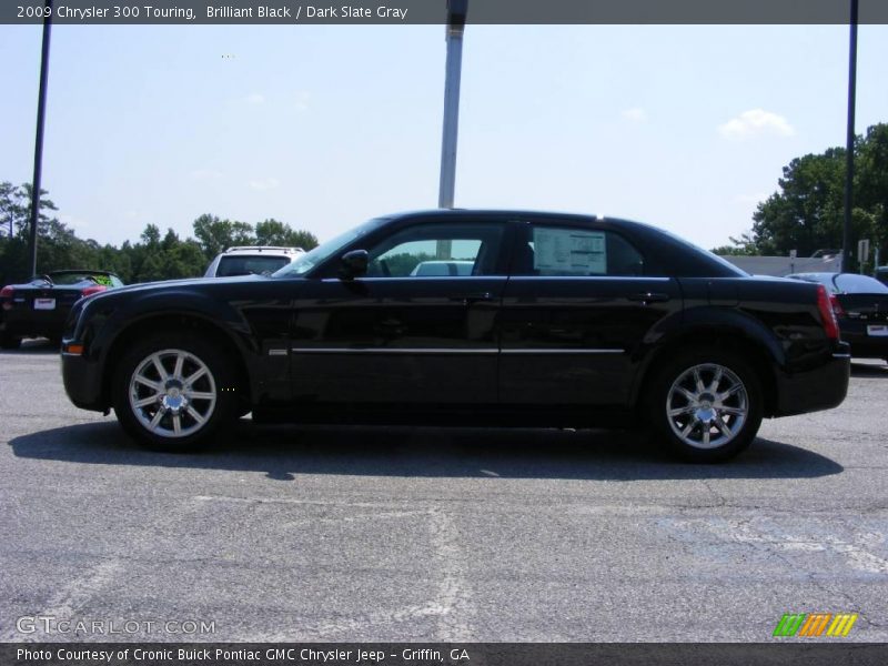 Brilliant Black / Dark Slate Gray 2009 Chrysler 300 Touring