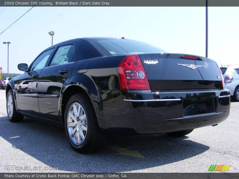 Brilliant Black / Dark Slate Gray 2009 Chrysler 300 Touring