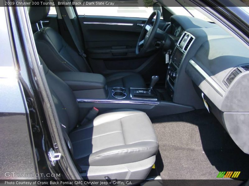Brilliant Black / Dark Slate Gray 2009 Chrysler 300 Touring