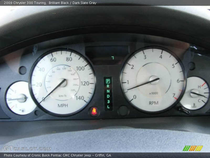 Brilliant Black / Dark Slate Gray 2009 Chrysler 300 Touring