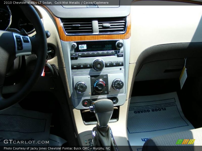 Gold Mist Metallic / Cocoa/Cashmere 2010 Chevrolet Malibu LT Sedan