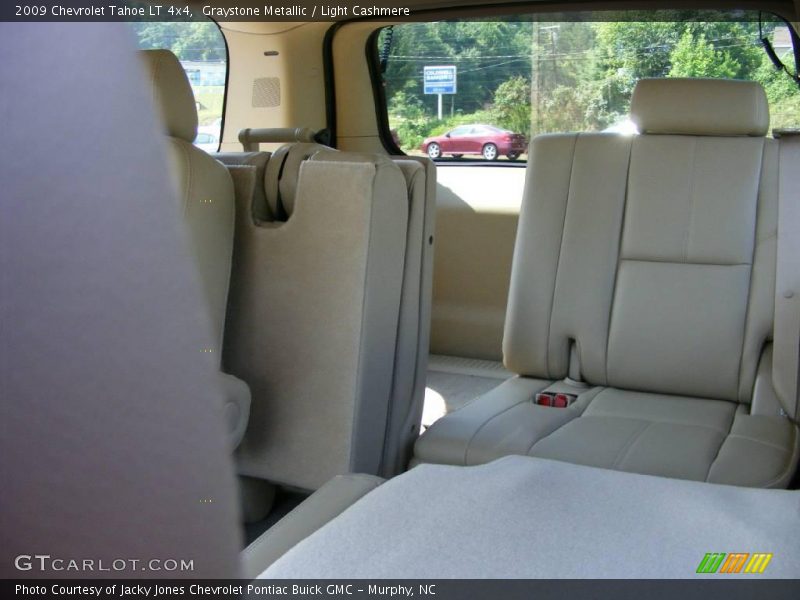 Graystone Metallic / Light Cashmere 2009 Chevrolet Tahoe LT 4x4