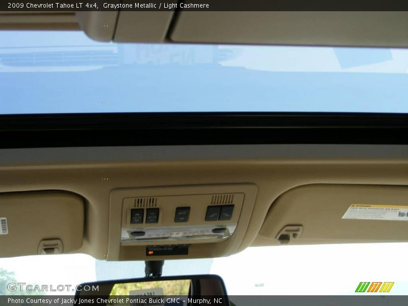 Graystone Metallic / Light Cashmere 2009 Chevrolet Tahoe LT 4x4