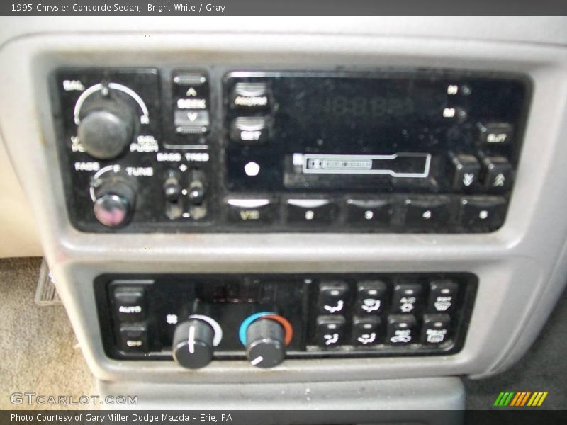 Bright White / Gray 1995 Chrysler Concorde Sedan