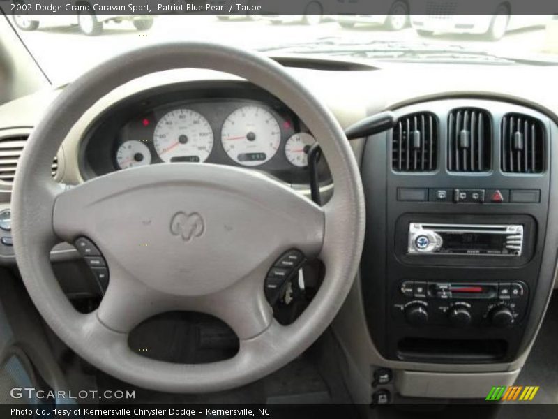 Patriot Blue Pearl / Taupe 2002 Dodge Grand Caravan Sport