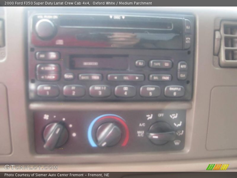 Oxford White / Medium Parchment 2000 Ford F350 Super Duty Lariat Crew Cab 4x4