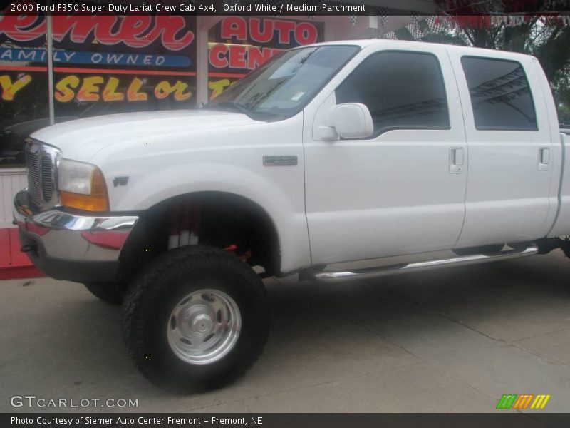 Oxford White / Medium Parchment 2000 Ford F350 Super Duty Lariat Crew Cab 4x4