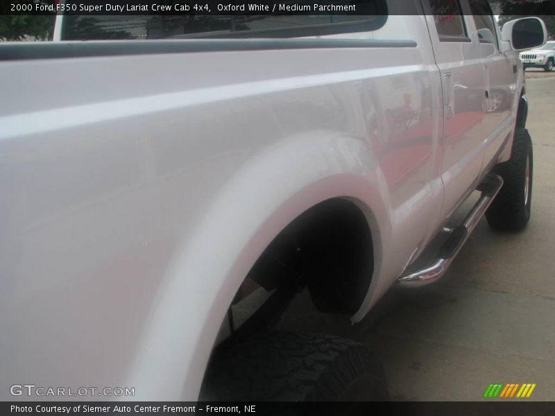 Oxford White / Medium Parchment 2000 Ford F350 Super Duty Lariat Crew Cab 4x4