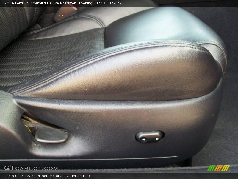 Evening Black / Black Ink 2004 Ford Thunderbird Deluxe Roadster