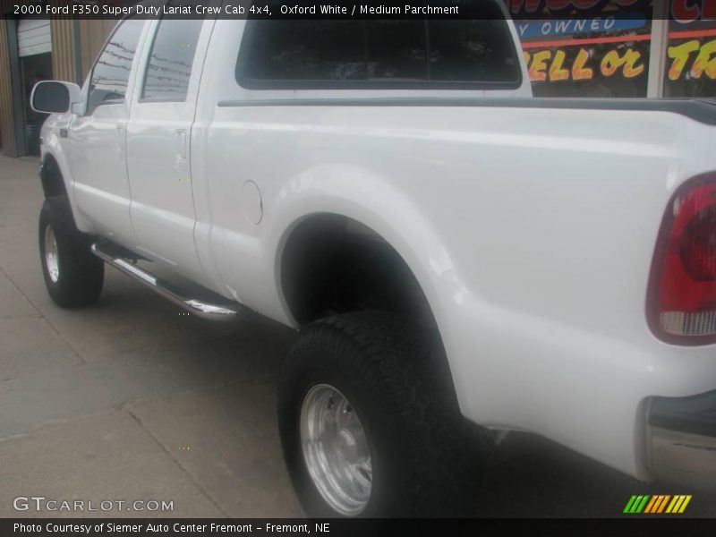 Oxford White / Medium Parchment 2000 Ford F350 Super Duty Lariat Crew Cab 4x4