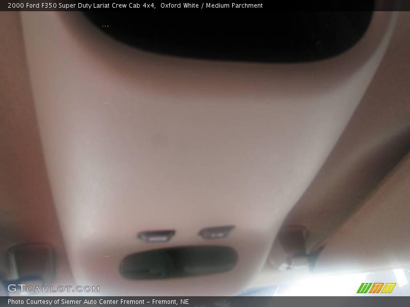 Oxford White / Medium Parchment 2000 Ford F350 Super Duty Lariat Crew Cab 4x4