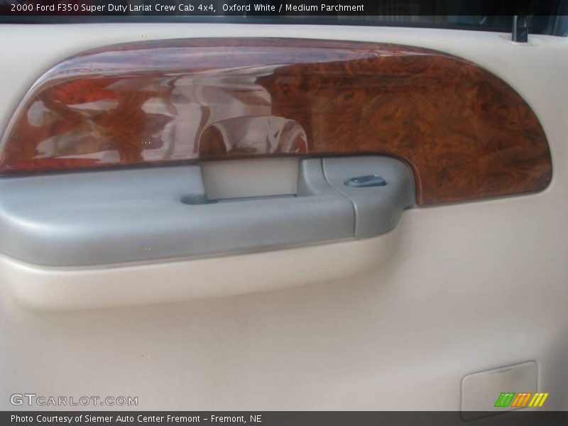 Oxford White / Medium Parchment 2000 Ford F350 Super Duty Lariat Crew Cab 4x4