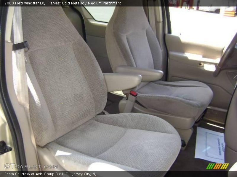 Harvest Gold Metallic / Medium Parchment 2000 Ford Windstar LX