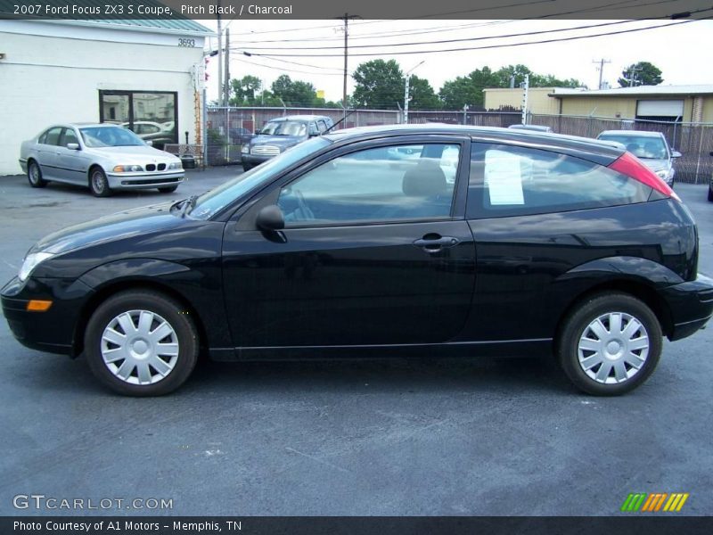 Pitch Black / Charcoal 2007 Ford Focus ZX3 S Coupe