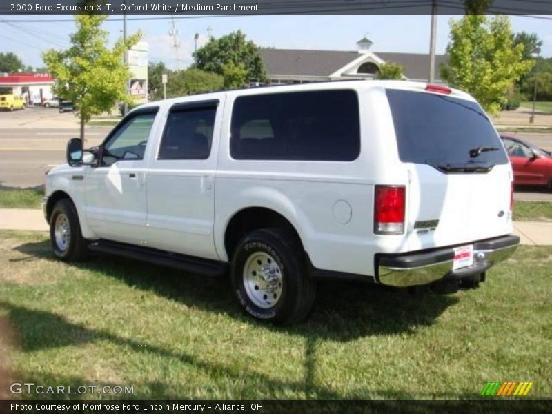 Oxford White / Medium Parchment 2000 Ford Excursion XLT