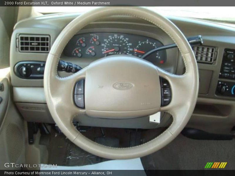 Oxford White / Medium Parchment 2000 Ford Excursion XLT