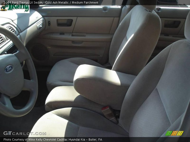 Gold Ash Metallic / Medium Parchment 2004 Ford Taurus LX Sedan