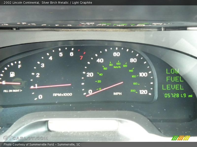 Silver Birch Metallic / Light Graphite 2002 Lincoln Continental