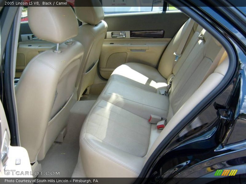 Black / Camel 2005 Lincoln LS V8