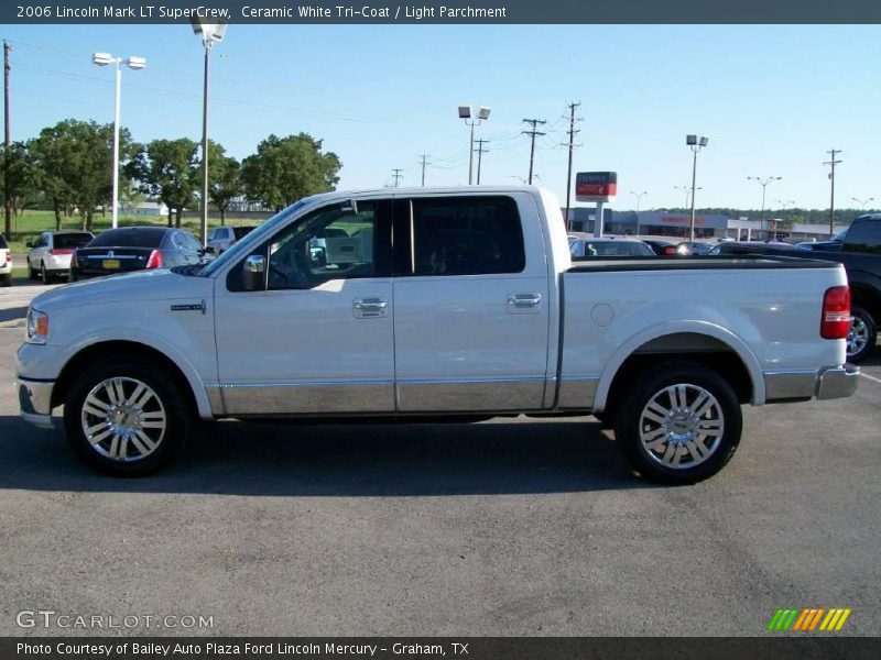 Ceramic White Tri-Coat / Light Parchment 2006 Lincoln Mark LT SuperCrew