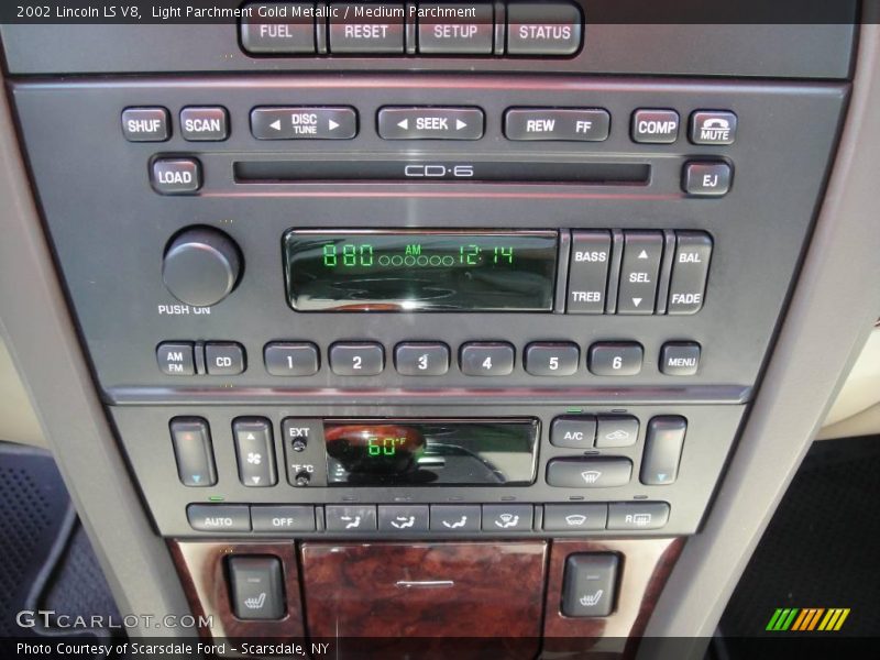 Light Parchment Gold Metallic / Medium Parchment 2002 Lincoln LS V8