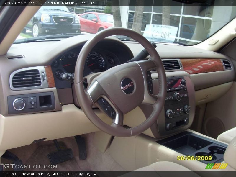 Gold Mist Metallic / Light Tan 2007 GMC Yukon SLE