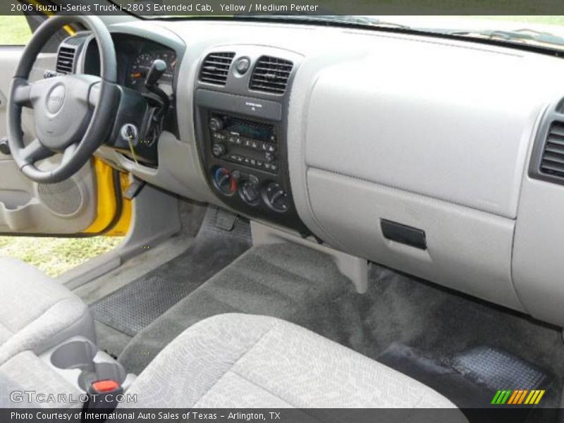 Yellow / Medium Pewter 2006 Isuzu i-Series Truck i-280 S Extended Cab