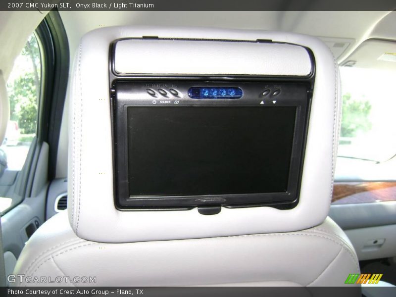 Onyx Black / Light Titanium 2007 GMC Yukon SLT