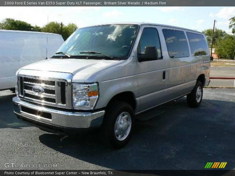 Brilliant Silver Metallic / Medium Flint 2009 Ford E Series Van E350 Super Duty XLT Passenger