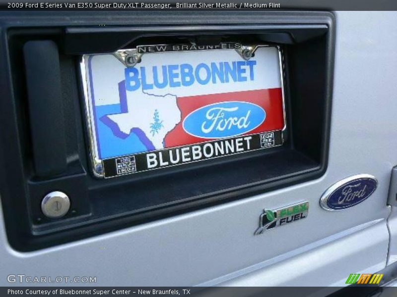 Brilliant Silver Metallic / Medium Flint 2009 Ford E Series Van E350 Super Duty XLT Passenger