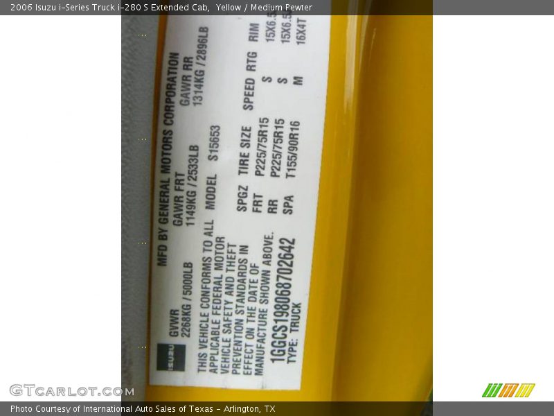 Yellow / Medium Pewter 2006 Isuzu i-Series Truck i-280 S Extended Cab