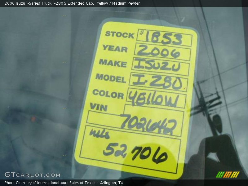 Yellow / Medium Pewter 2006 Isuzu i-Series Truck i-280 S Extended Cab