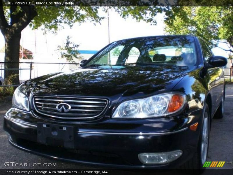 Black Obsidian / Beige 2002 Infiniti I 35