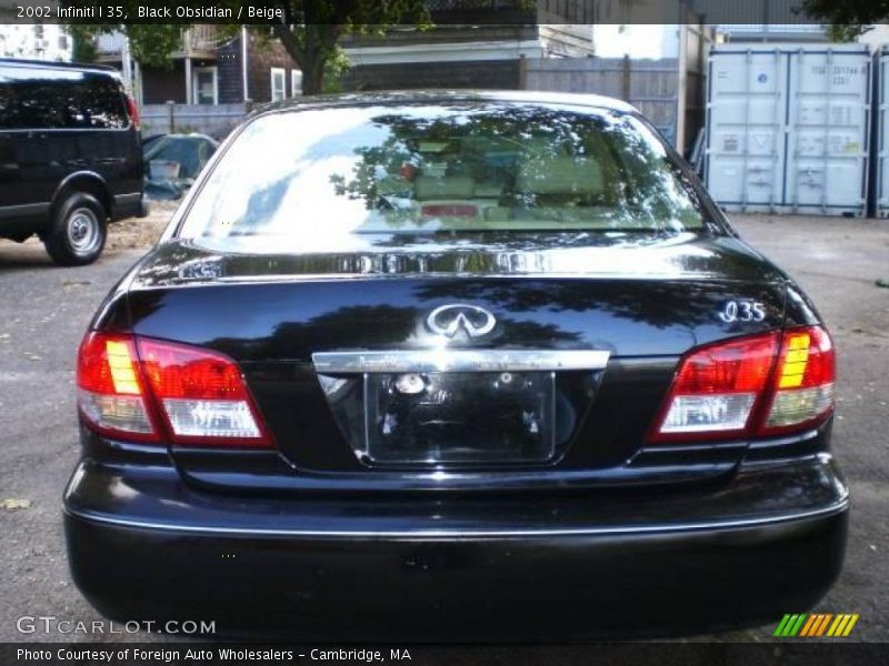 Black Obsidian / Beige 2002 Infiniti I 35