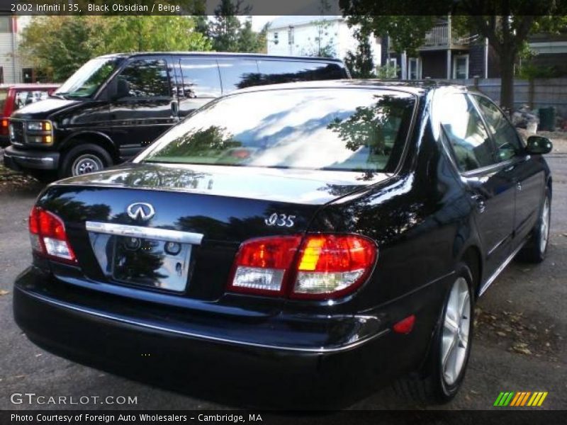Black Obsidian / Beige 2002 Infiniti I 35