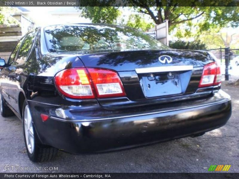 Black Obsidian / Beige 2002 Infiniti I 35