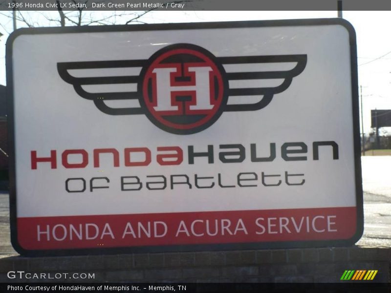Dark Green Pearl Metallic / Gray 1996 Honda Civic LX Sedan