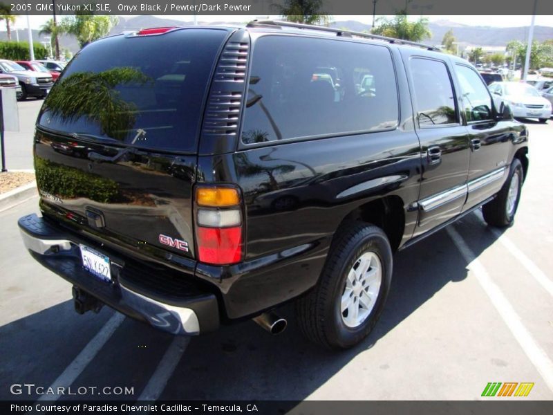 Onyx Black / Pewter/Dark Pewter 2005 GMC Yukon XL SLE