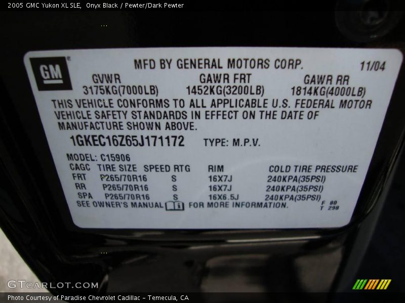 Onyx Black / Pewter/Dark Pewter 2005 GMC Yukon XL SLE
