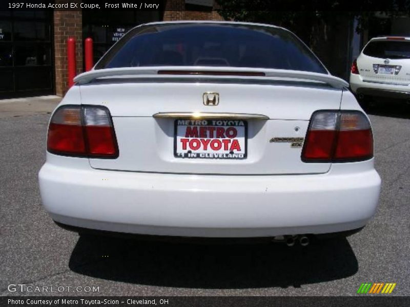 Frost White / Ivory 1997 Honda Accord EX Coupe