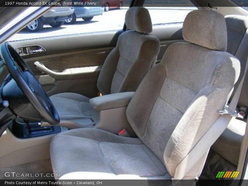 Frost White / Ivory 1997 Honda Accord EX Coupe