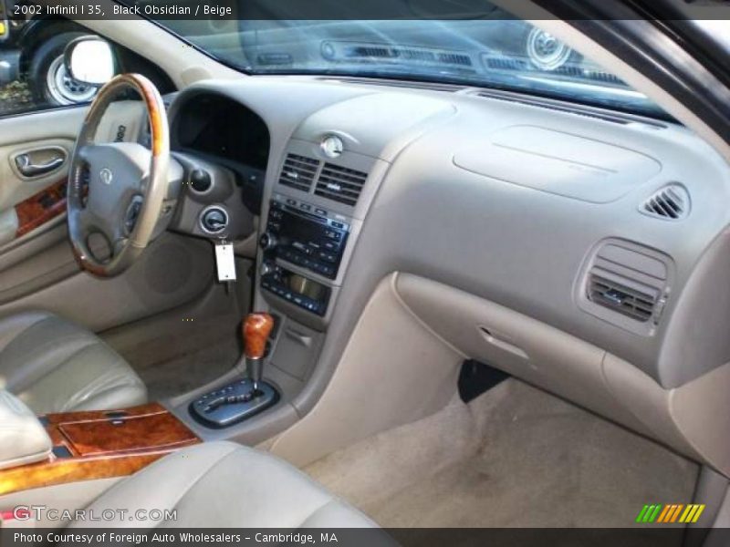 Black Obsidian / Beige 2002 Infiniti I 35