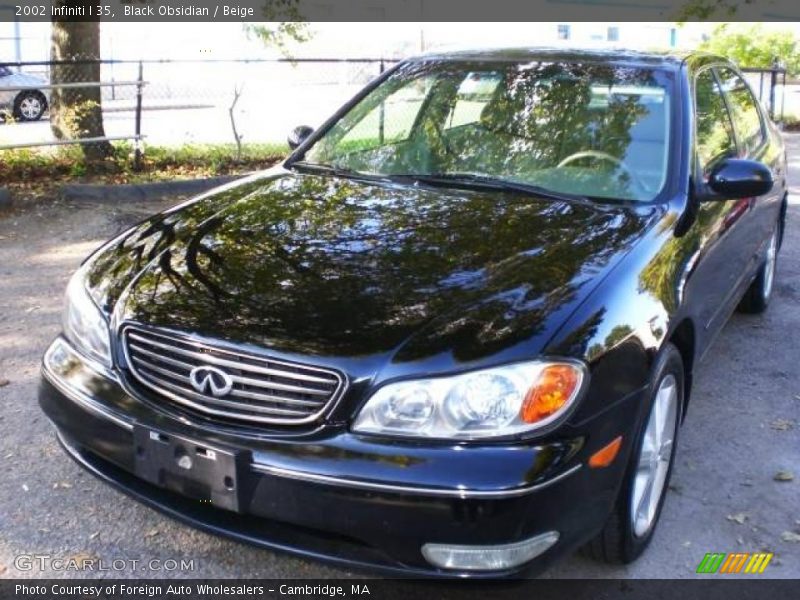 Black Obsidian / Beige 2002 Infiniti I 35