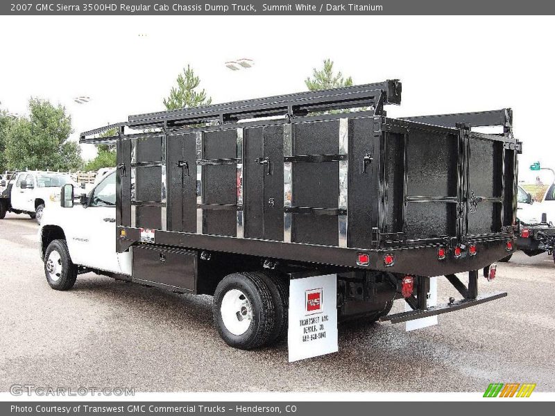 Summit White / Dark Titanium 2007 GMC Sierra 3500HD Regular Cab Chassis Dump Truck