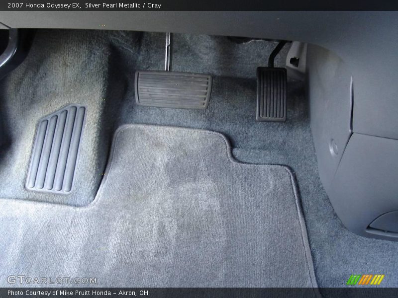 Silver Pearl Metallic / Gray 2007 Honda Odyssey EX