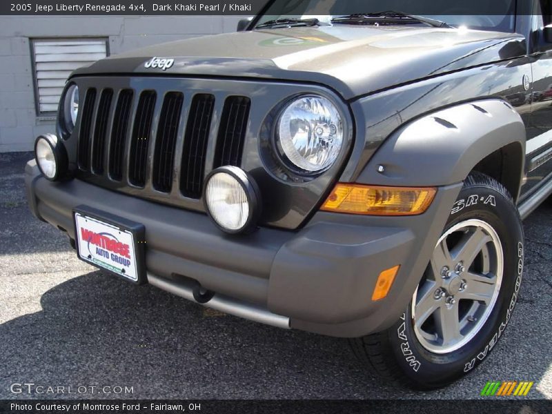 Dark Khaki Pearl / Khaki 2005 Jeep Liberty Renegade 4x4