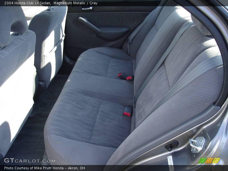 Magnesium Metallic / Gray 2004 Honda Civic LX Sedan