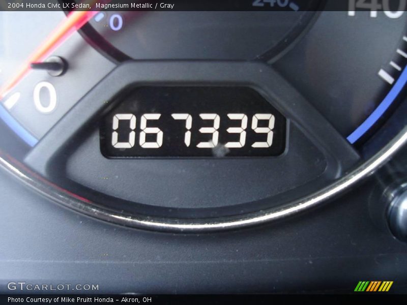 Magnesium Metallic / Gray 2004 Honda Civic LX Sedan